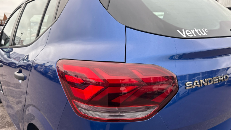 Dacia Sandero 1.0 TCe Essential 5dr Bi Fuel Hatchback